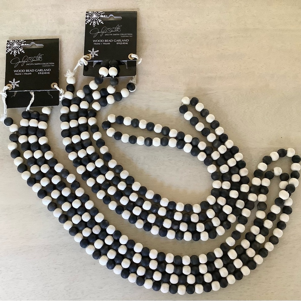 Black & Cream Wood Bead Garland